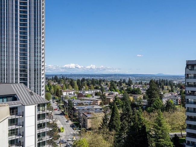 402 - 4105 Maywood Street, Condo with 2 bedrooms, 2 bathrooms and 1 parking in Burnaby BC | Image 26