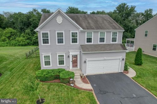 865 Coldwater Dr, CLAYTON, DE, 19938-3909 | Card Image