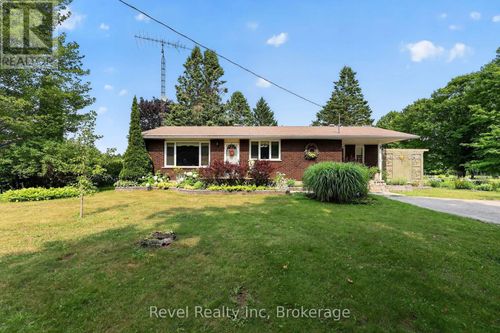 459 Cedar Point Rd, Tiny, ON, L9M0J5 | Card Image