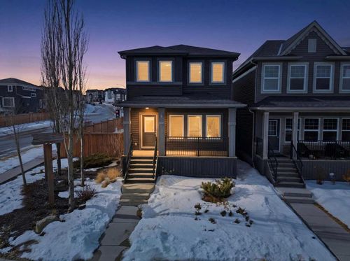 8 Evanscrest Way Nw, Calgary, AB, T3P0P9 | Card Image