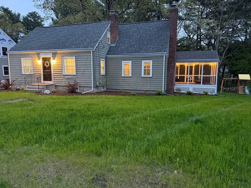 94 Spruce St, Framingham, MA, 01701-4350 | Card Image