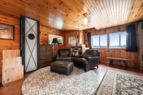 1420 E Side River Rd, Dummer, NH, 03588-5425 | Card Image