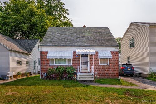 4335 Bailey Ave, Amherst, NY, 14226-2134 | Card Image