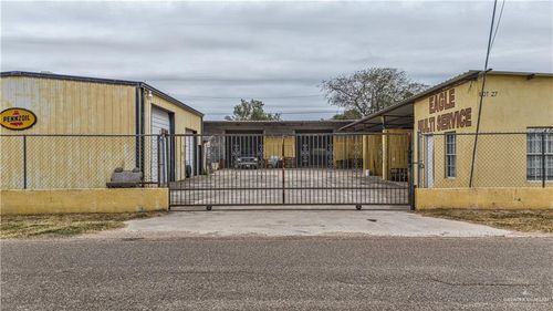 27 S Eagle Ave, Roma, TX, 78584-6639 | Card Image