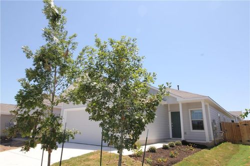 7213 Tonka Ln, Austin, TX, 78744-3347 | Card Image