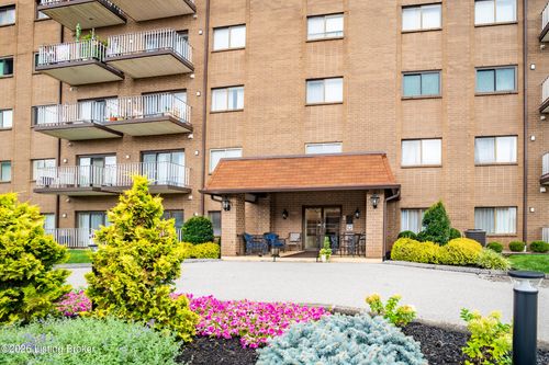 314-3030 Breckenridge Ln, Louisville, KY, 40220 | Card Image