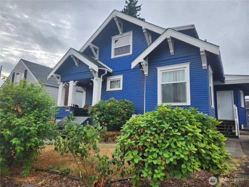 b-1017 4th Street, Bremerton, WA, 98337 | Card Image