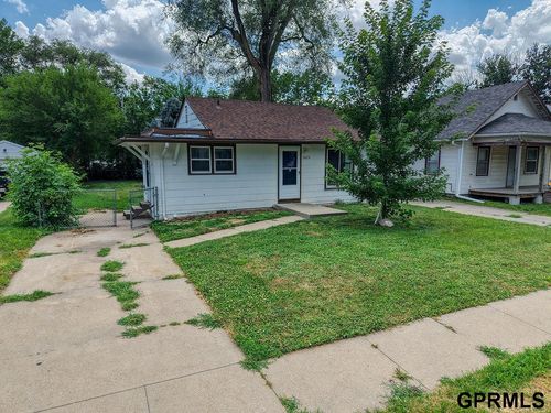 3625 Madison Avenue, Lincoln, NE, 68504 | Card Image