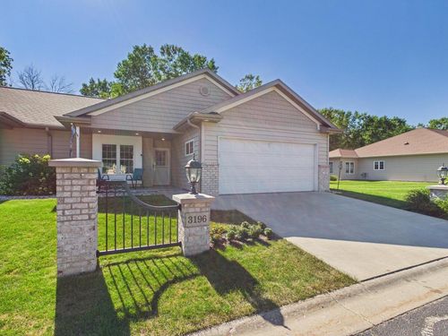 3196 W Ryegrass Drive, GRAND CHUTE, WI, 54913 | Card Image