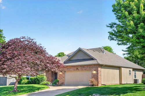 709 E Shore Line Dr, Ozark, MO, 65721-4249 | Card Image