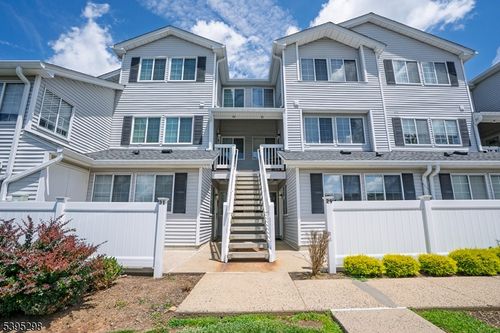 29 Cheswich Ct, Bedminster, NJ, 07921-1802 | Card Image