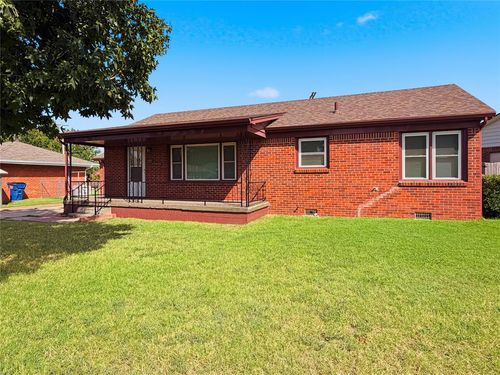 1411 S Reno Avenue, El Reno, OK, 73036 | Card Image