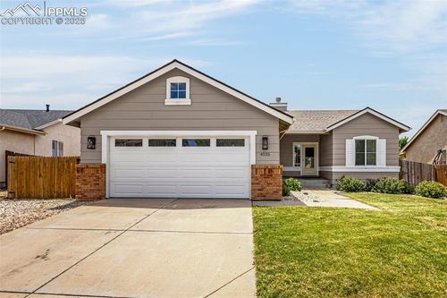 4535 Star Ridge Dr, Colorado Springs, CO, 80916-5524 | Card Image