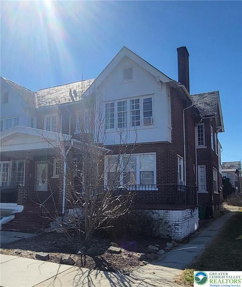 520 N Lafayette St, Allentown, PA, 18104-5009 | Card Image