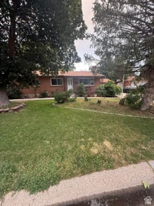 7112 S 2780 E, Cottonwood Heights, UT, 84121-4128 | Card Image