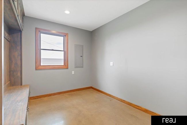 31506 Pioneer Trl, House other with 6 bedrooms, 3 bathrooms and 8 parking in Treynor IA | Image 24