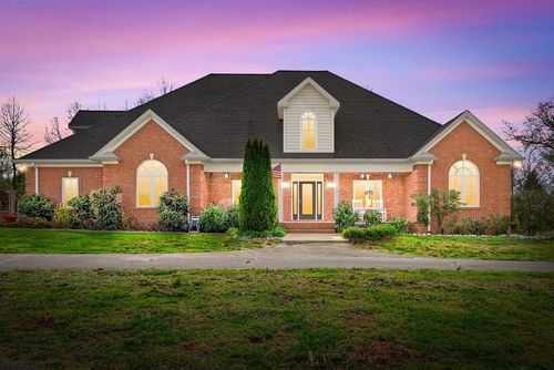 6091 Harmony Grove Rd, Hopkinsville, KY, 42240-8536 | Card Image