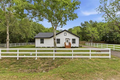 8414 Schiro Rd, Hitchcock, TX, 77563-3134 | Card Image