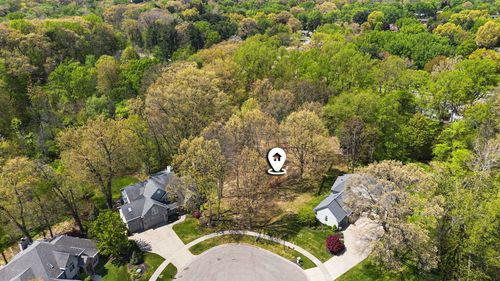1435 Silver Creek Pl, Saint Joseph, MI, 49085-8730 | Card Image