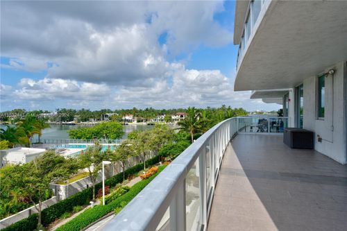 apt-402-6700 Indian Creek Dr, Miami Beach, FL, 33141-5775 | Card Image