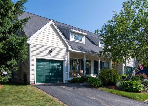 2 Locksley Ln, Raymond, NH, 03077-1614 | Card Image