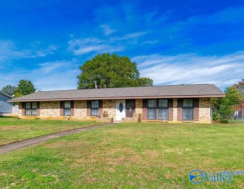 304 Clearview St Sw, Decatur, AL, 35601-6408 | Card Image