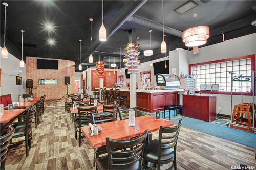 1013 Broadway Ave, Saskatoon, SK, S7N1C1 | Card Image