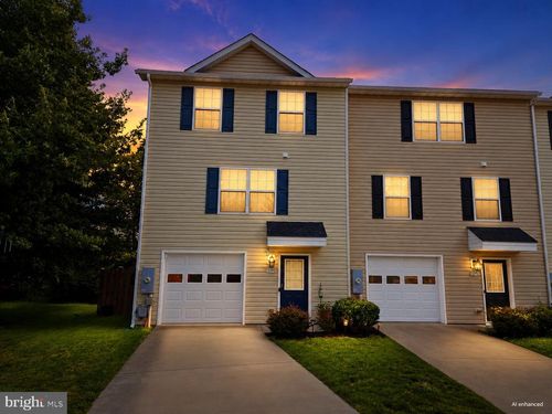 5090 Comer Dr, Stephens City, VA, 22655-2640 | Card Image