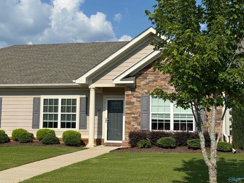 30-30 Moore Farm Cir Nw, Huntsville, AL, 35806-6700 | Card Image
