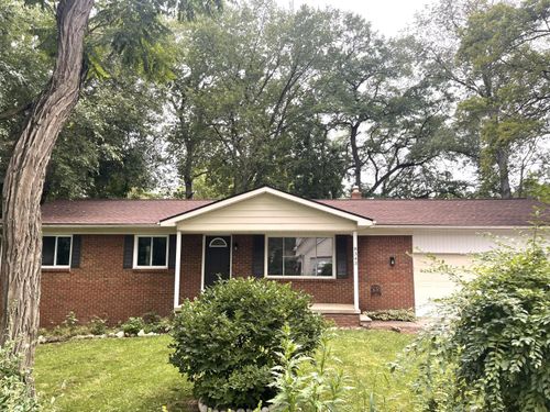 8343 Atlas Dr, Brighton, MI, 48116-9144 | Card Image