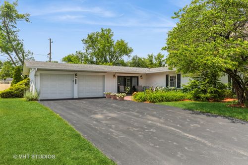 5550 S Quincy St, Hinsdale, IL, 60521-5125 | Card Image