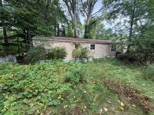 8 Elm Ave, Willsboro, NY, 12996-4032 | Card Image