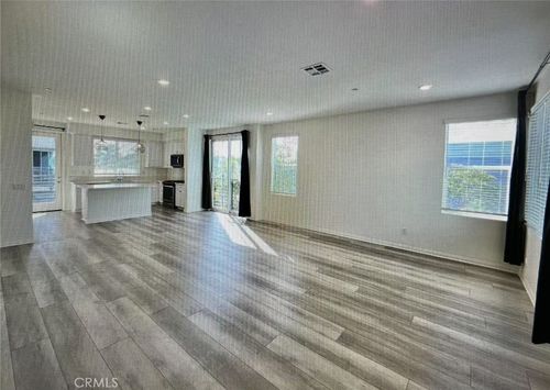 229 Steely, Irvine, CA, 92614 | Card Image
