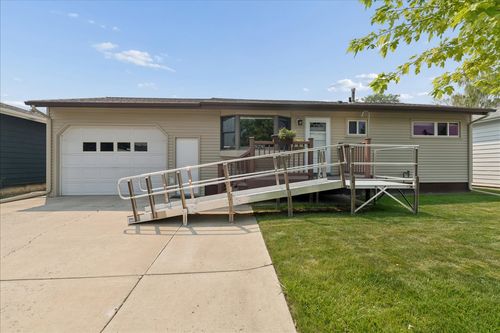 528 24th Avenue Ne, Great Falls, MT, 59404 | Card Image