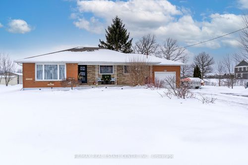 242 Mountain Rd, Grimsby, ON, L3M4E7 | Card Image