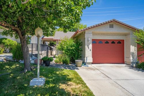 726 Stonebriar Trl, Redding, CA, 96003-2840 | Card Image