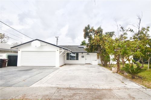 1525 E South St, Anaheim, CA, 92805-4902 | Card Image