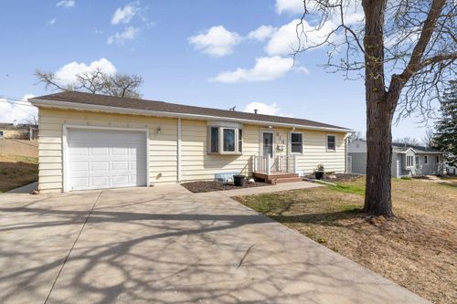 616 E Oakland St, Rapid City, SD, 57701-5838 | Card Image