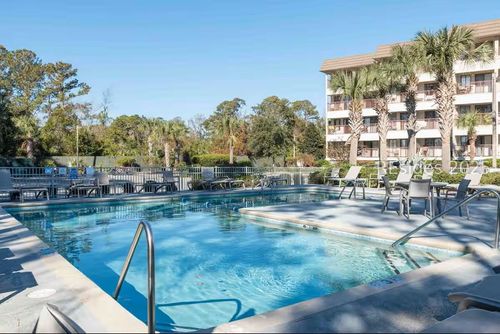 233-40 Folly Field Rd, Hilton Head Island, SC, 29928-6801 | Card Image