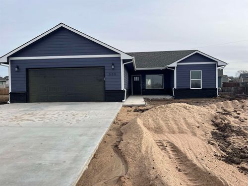320 N Deer Run Ave, El Dorado, KS, 67042 | Card Image