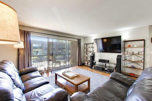d18-3425 83rd St, Woodridge, IL, 60517-3639 | Card Image