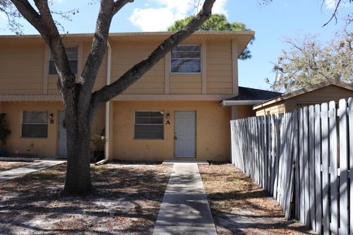 a-2016 S 10th St, Fort Pierce, FL, 34950-5357 | Card Image