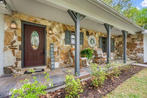149 Mike Miller Ln, Clinton, TN, 37716-6543 | Card Image