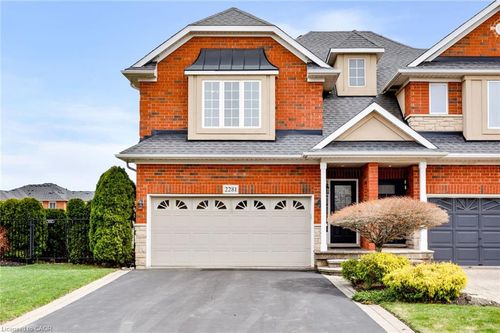 2281 Highcroft Rd, Oakville, ON, L6M4Y4 | Card Image