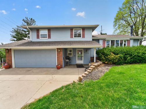 12331 Grey Fawn Dr, Omaha, NE, 68154-3511 | Card Image