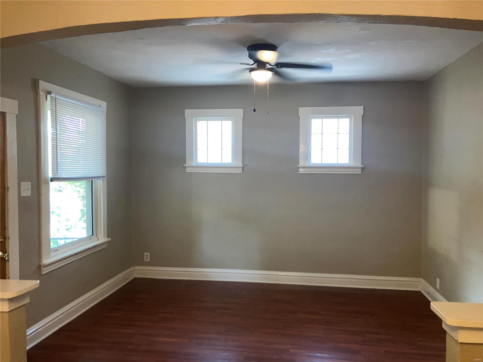 Spring Ave, Saint Louis, MO 63116