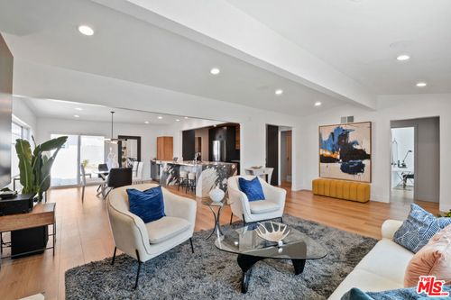 5681 Park Ave, Long Beach, CA, 90815 | Card Image