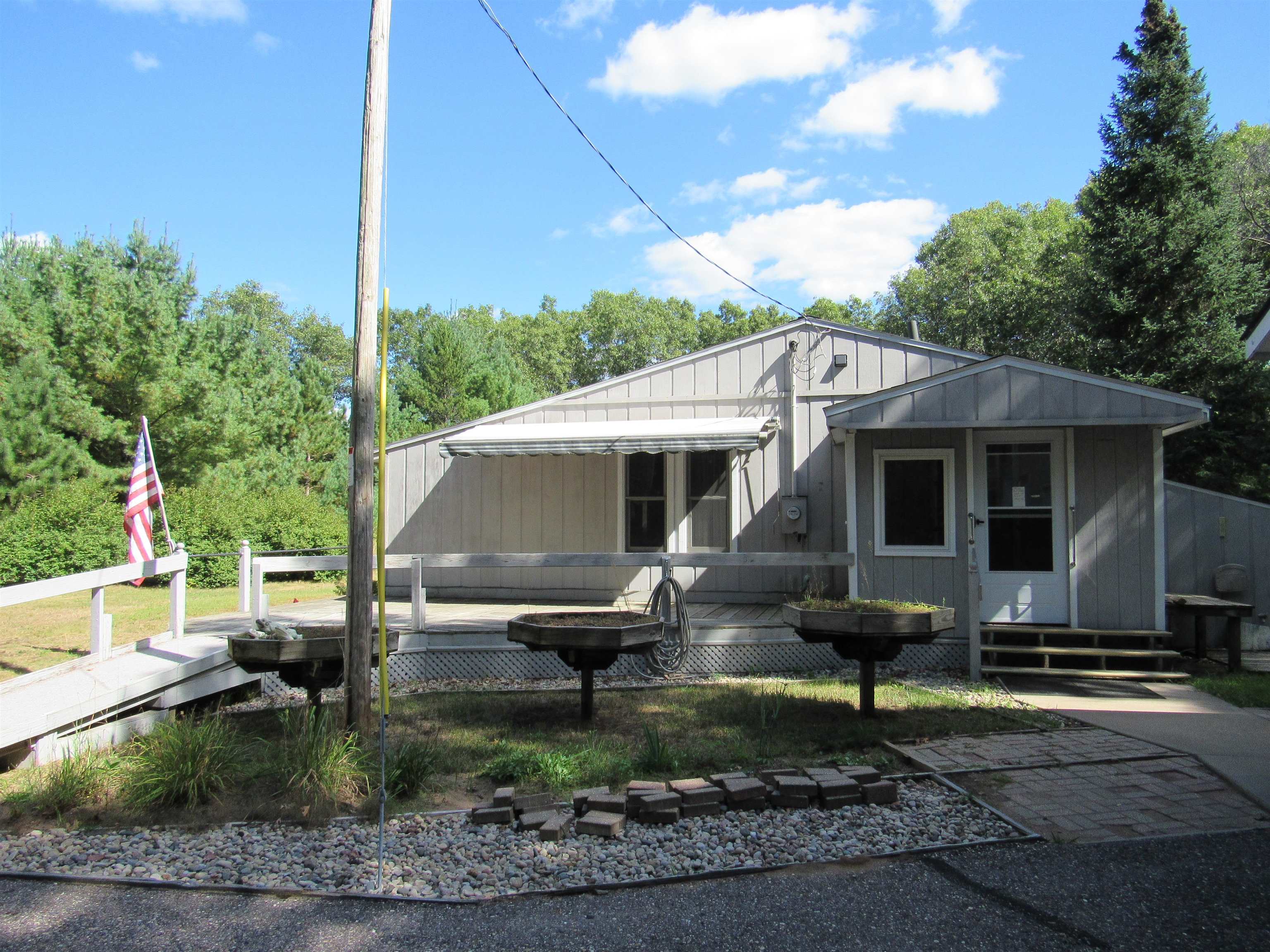 Fawn Ct, Grand Marsh, WI 53936