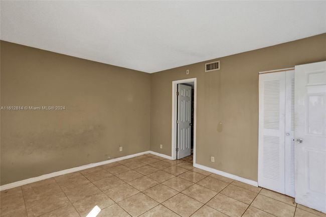 APT-506 - 8720 N Sherman Cir, Condo with 2 bedrooms, 2 bathrooms and null parking in Miramar FL | Image 28