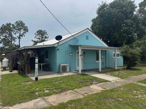 50 E Pine St, Carrabelle, FL, 32322 | Card Image